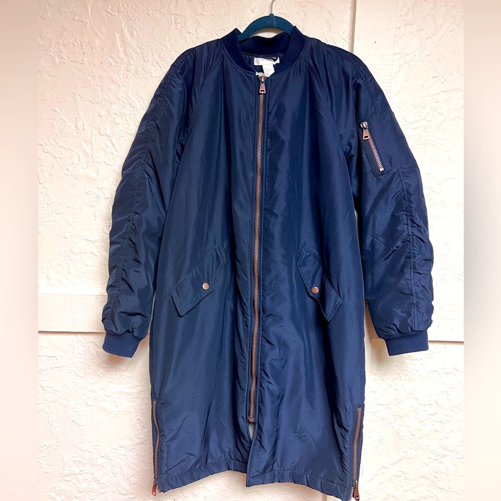 H&M women’s long bomber jacket size Small